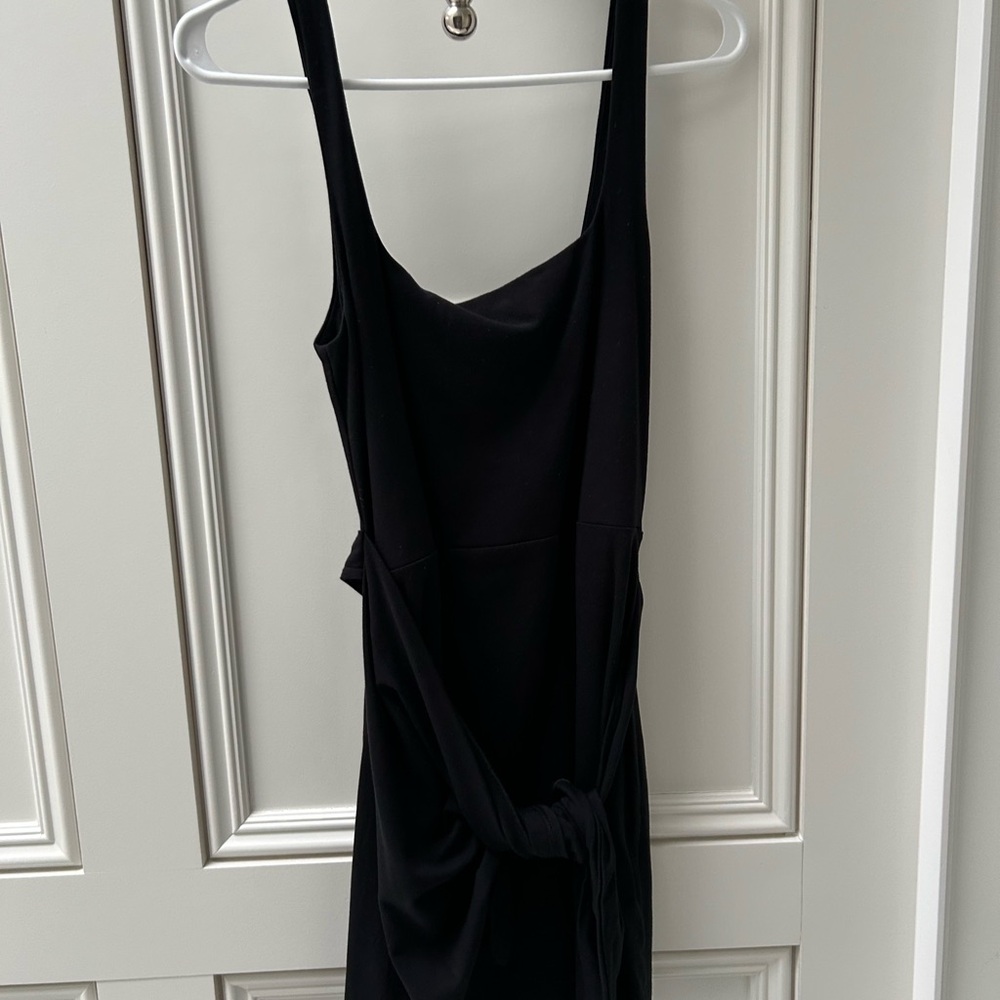 Wilfred Black Wrap Bodycon Mini Dress Scoop Neck